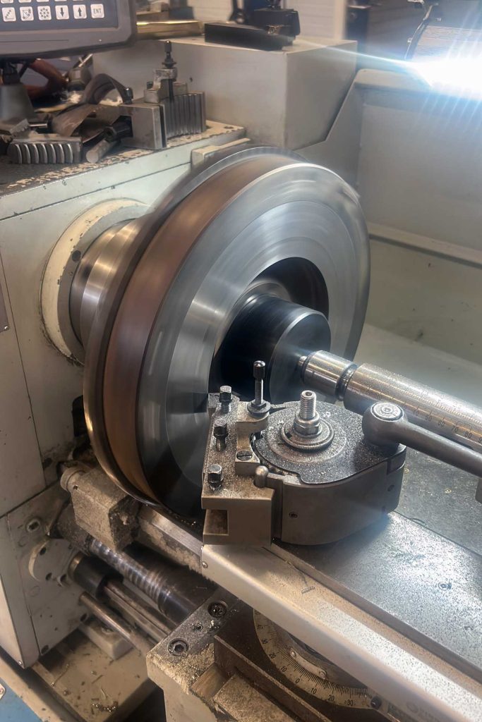 CNC draaien en frezen Van de Brande Techniek